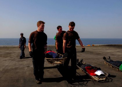 USS Theodore Roosevelt action 150920-N-PG340-032