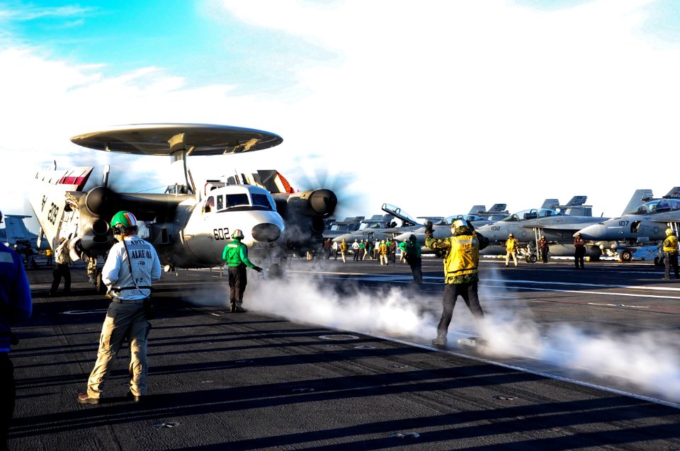 USS Theodore Roosevelt operations 141009-N-ZF498-021