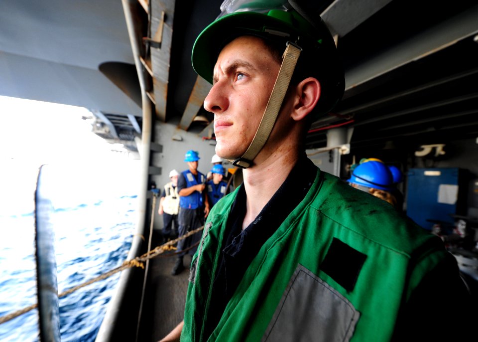 USS Theodore Roosevelt operations 150909-N-PG340-010