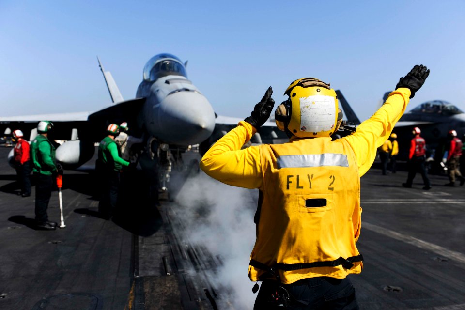 USS Theodore Roosevelt operations 150528-N-GR120-433