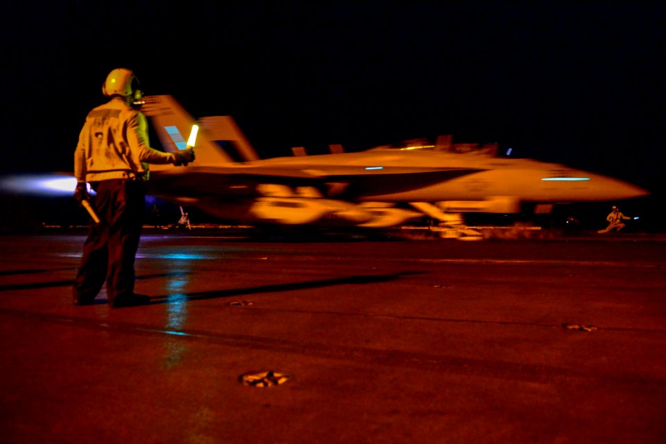 USS Theodore Roosevelt operations 150528-N-KU391-325