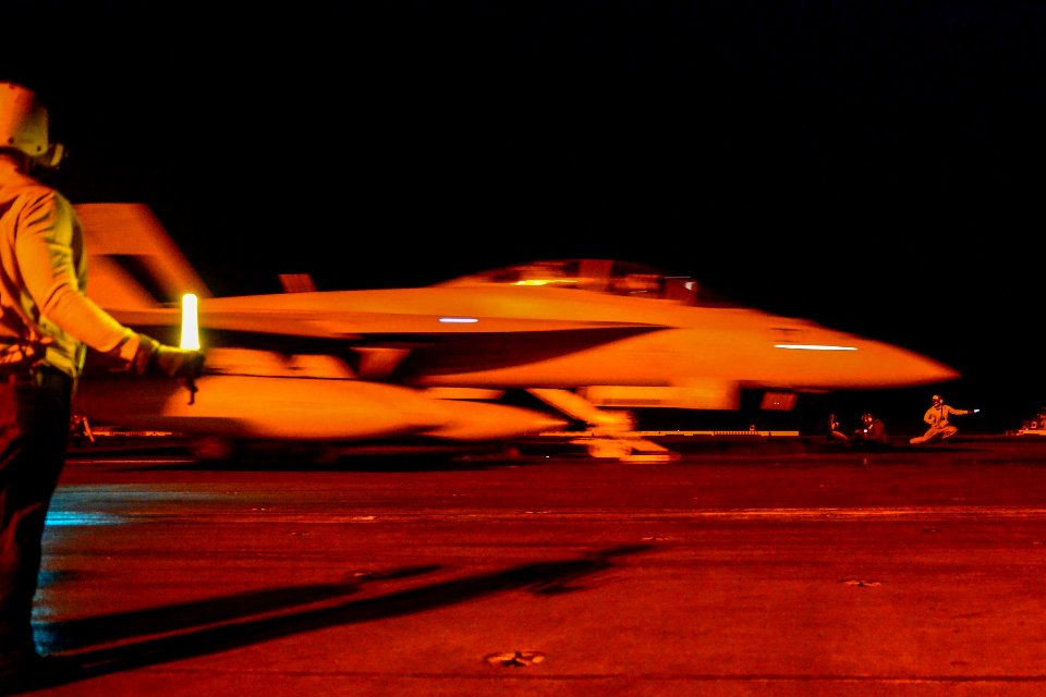USS Theodore Roosevelt operations 150528-N-KU391-219