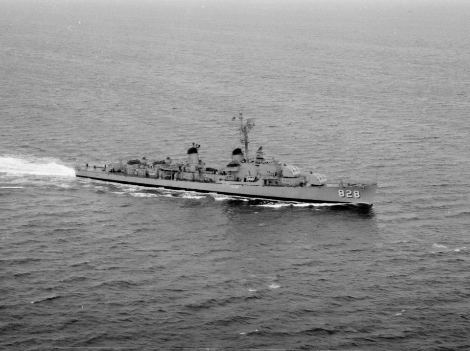 USS Timmerman (EDD-828) at sea on 23 September 1952