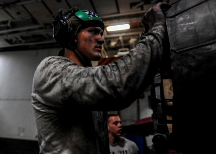 USS Theodore Roosevelt operations 151029-N-PG340-080