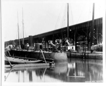 USS Thornton - 19-N-14212