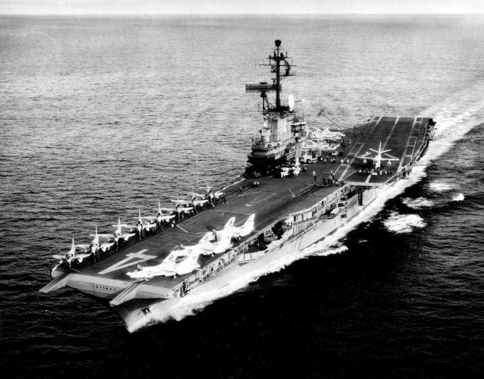 USS Ticonderoga (CVA-14) underway in November 1968