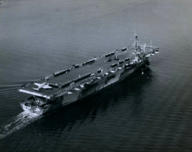 USS Tulagi (CVE-72) underway off Boston, Massachusetts (USA), on 16 August 1944 (80-G-282656) photo