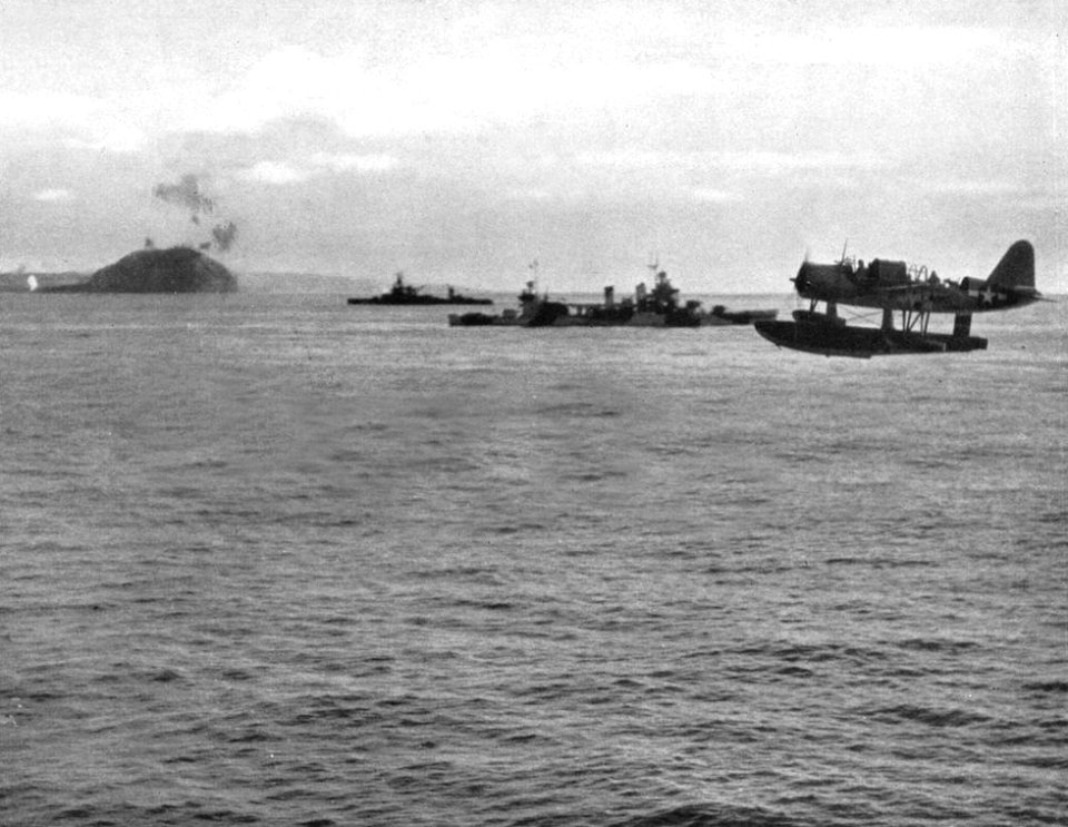 USS Tuscaloosa (CA-37) and USS Arkansas (BB-33) bombarding Iwo Jima on 17 February 1945