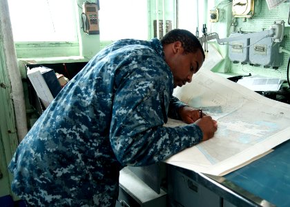 USS Underwood 120821-N-NL541-034