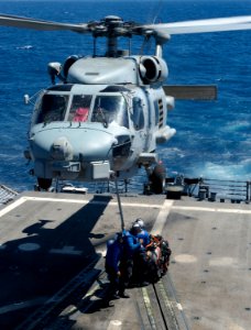 USS Vandegrift vertical replenishment training exercise 141029-N-AG657-144