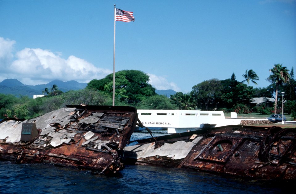 USS Utah Memorial at Pearl Harbor in 1988
