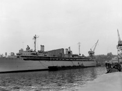 USS Vulcan (AR-5) at the New York Naval Shipyard in November 1952 (7575382) photo