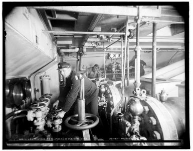 USS Vesuvius dynamite gun air chambers LOC 4a13996v