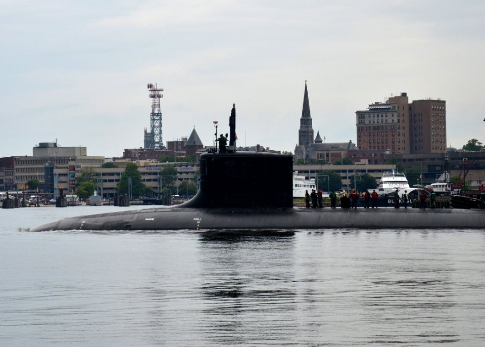 USS Virginia deploys 130813-N-TN558-123