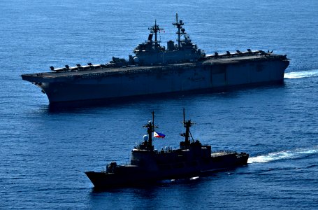 USS Wasp and BRP Ramon Alcaraz at Balikatan 2019