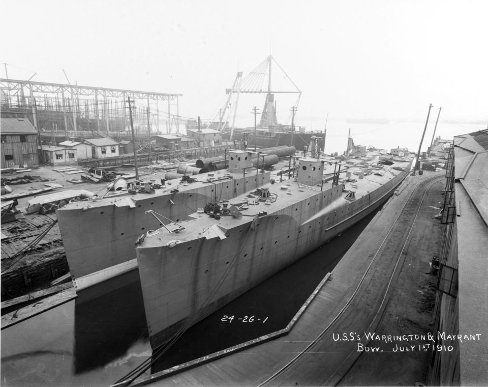 USS Warrington USS Mayrant - 19-N-24-26-1