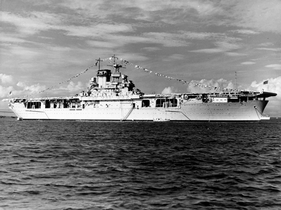 USS Wasp (CV-7) anchored at Guantanamo Bay on 27 October 1940 (NH 43462)