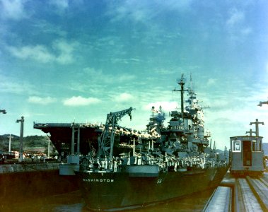 USS Washington (BB-56) and USS Enterprise (CV-6) in the Panama Canal, October 1945