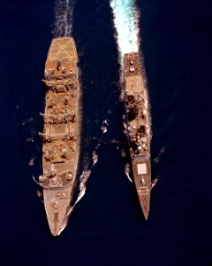 USS Wichita (AOR-1) refueling USS Paul F. Foster (DD-964) off the coast of San Diego on 1 October 1993 (6488271)