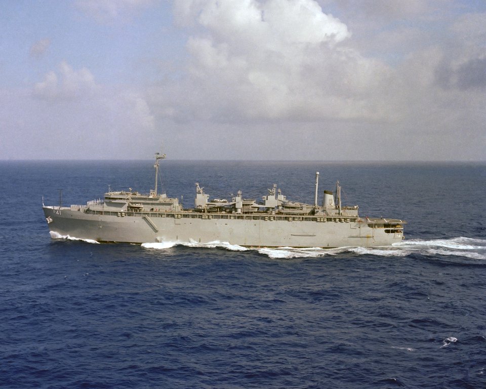 USS Yellowstone AD-41 1981