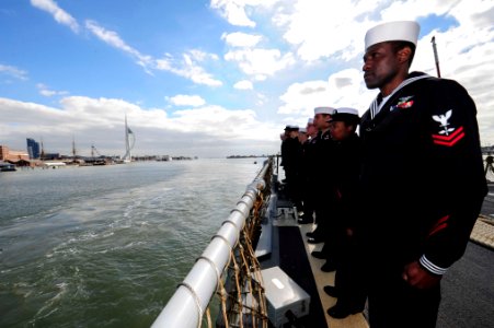 USS Winston S. Churchill action 150322-N-BD333-017 photo