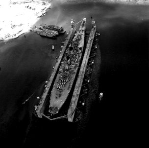 USS Wisconsin (BB-64) in Auxiliary Drydock AFDB-1 at Guam in April 1952