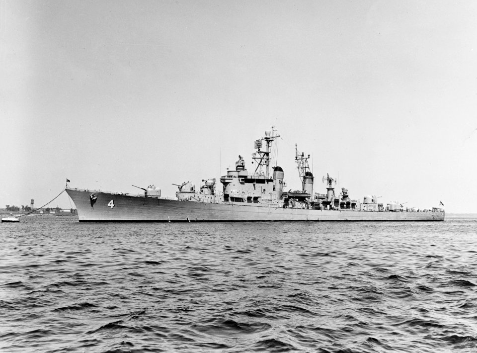 USS Willis A. Lee (DL-4) off Newport RI in June 1957