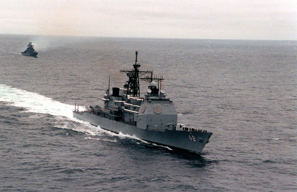 USS Yorktown (CG-48) 1992