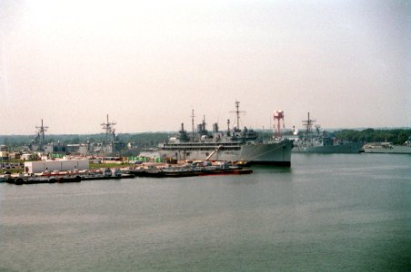 USS Yosemite (AD-19) at NS Mayport in 1993