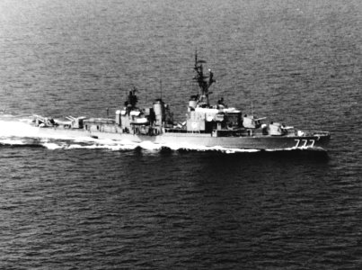 USS Zellars (DD-777) underway in the Mediterranean Sea on 5 August 1968 (K-55217)