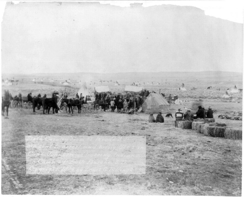 Ute Indians camped at Belle Fourche, South Dakota, who are dissatisfied with their treatment- Capt. Johnson, with the Sixth Cavalry from Ft. Meade, S.D., addressing Indians, who they were LCCN2006679976
