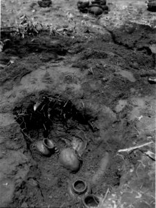 Utgrävningen av grav 10. Colombias västkust. Bahía de Cupica - SMVK - 003442 photo