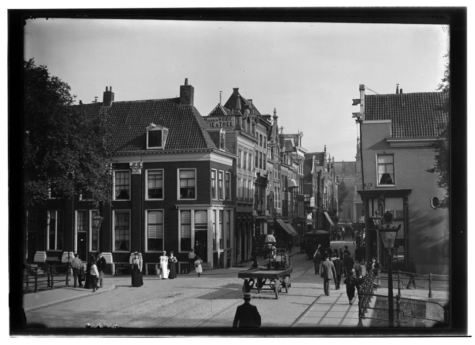 Utrechtsestraat 119 tm 151 (vlnr), foto 1 Jacob Olie (max res)