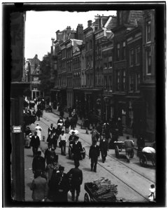 Utrechtsestraat 61 tm 85 (ged) (vlnr) Jacob Olie (max res)
