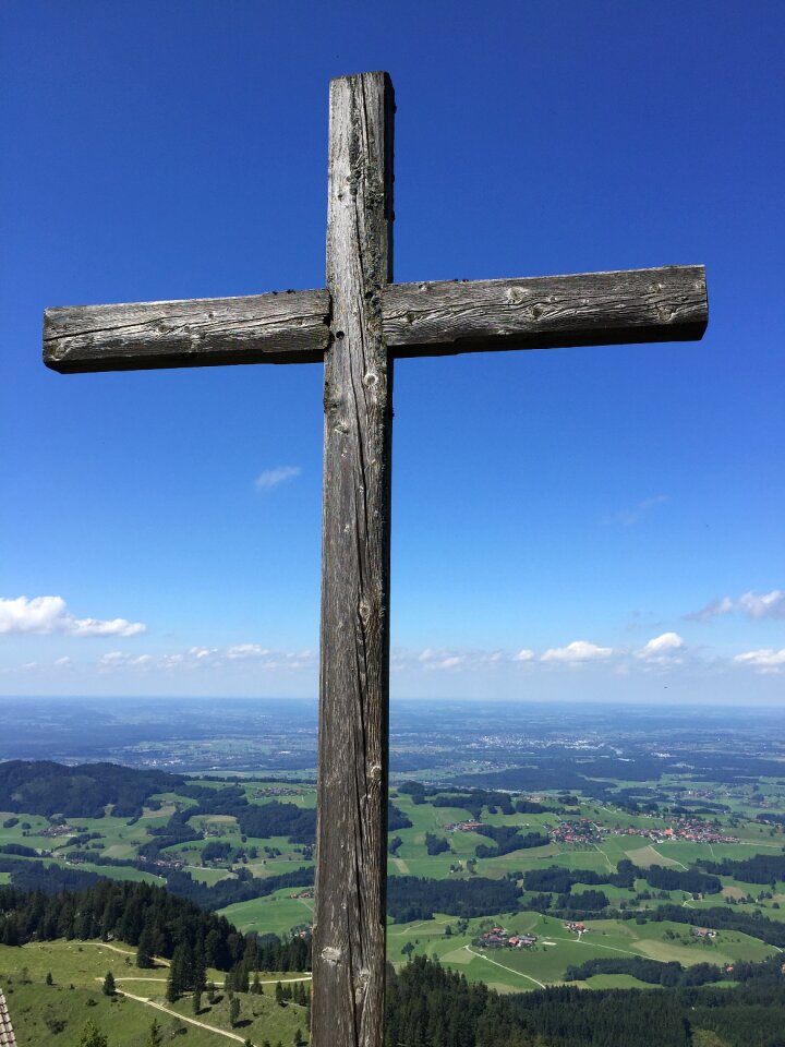 Wayside cross weathered symbol