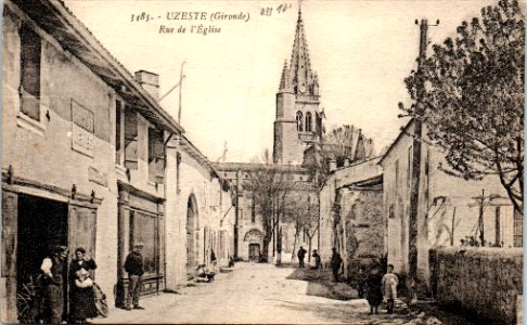 Uzeste - rue de l'église