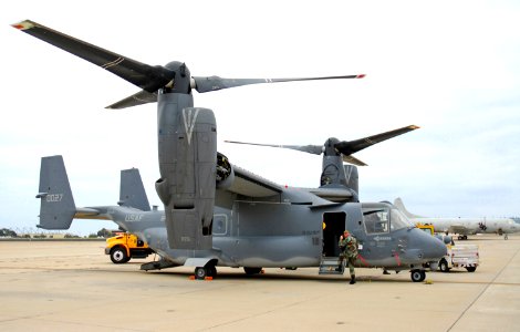 V-22 Osprey sideview