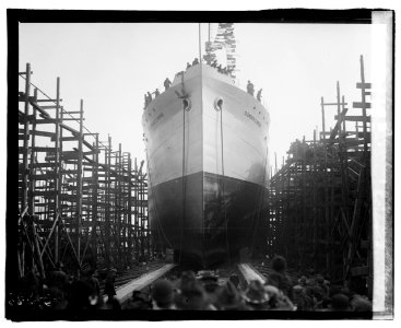 Va. ship launching of Clemence C. Morse (delivered) LCCN2016827388