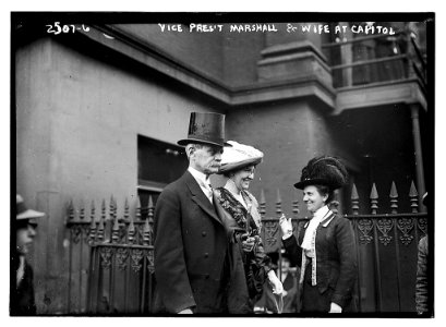 V.P. Marshall and wife at Capitol LCCN2014691514