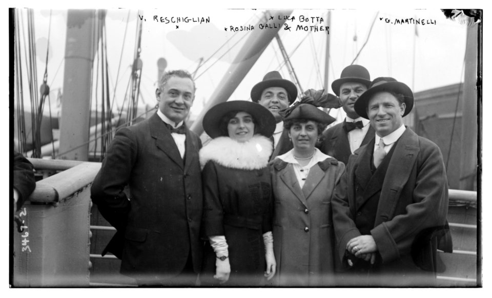 V. Reschiglian, Luca Botta, Rosina Galli and mother, G. Martinelli LCCN2014698977