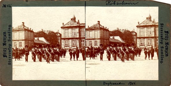 Vagtparade, Amalienborg, 1904