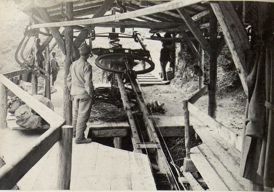 Val dell' Guferno, Seilbahn -Spannstation. (BildID 15673941)
