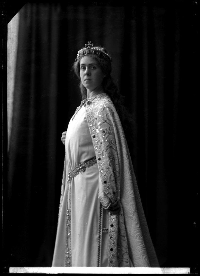 Valborg Svärdström in Lohengrin at Kungliga Operan 1905 - SMV - GS128
