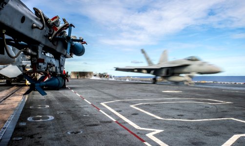 Valiant Shield 2014 140918-N-IP531-175