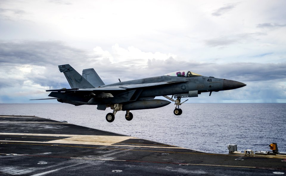Valiant Shield 2014 140922-N-IP531-039