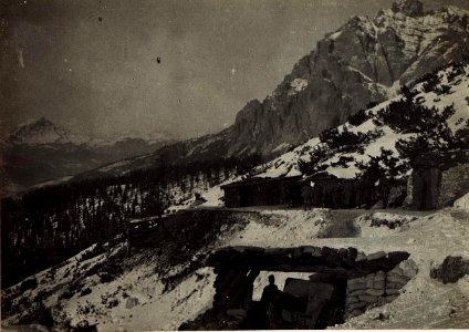 Valparola - Sattel, Geschütz in Stellung. (BildID 15583234)