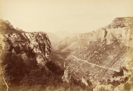 Vallée de la Jonte, vue de Saint-Michel (Martel-Chabanon, 1884)