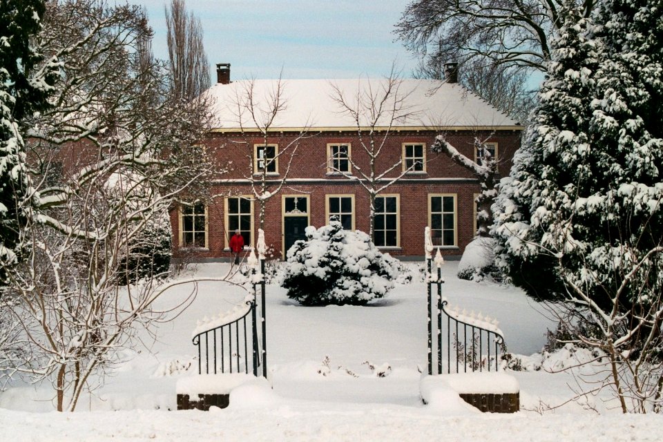 Van Heemstraweg 66 Winssen 2009 sneeuw