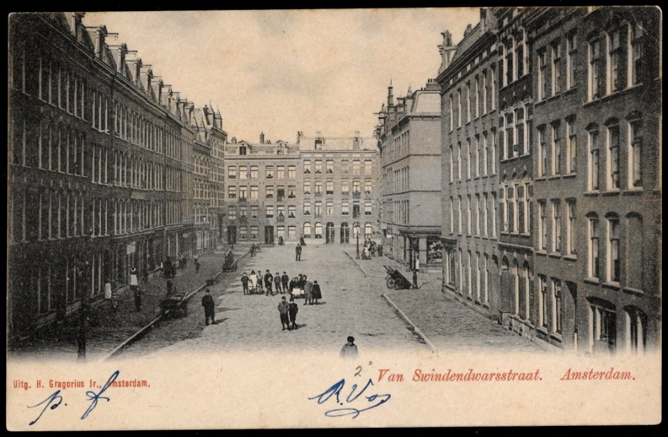 Van Swindendwarsstraat met op de achtergrond de Tweede van Swindenstraat, Afb PRKBB00386000003