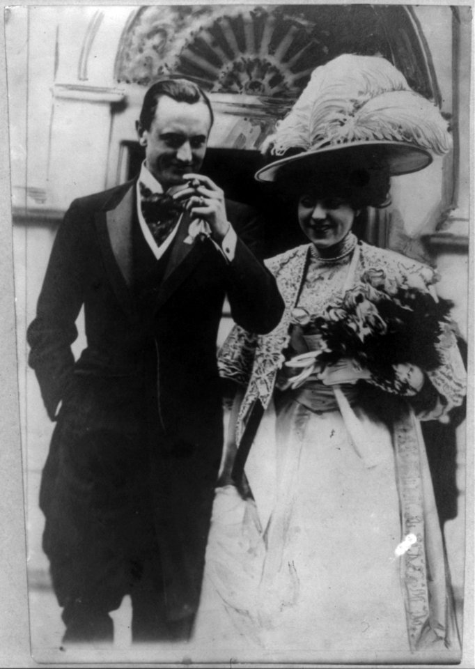 Vanderbilt-Szechenyi wedding, NYC, Jan. 27, 1908- Dorothy Witney (and H.P. Whitney) at wedding LCCN2004672379
